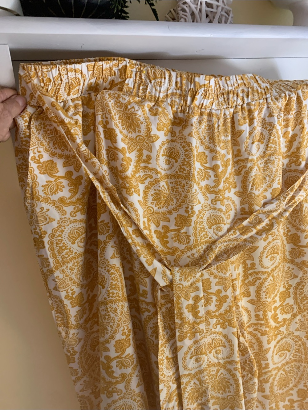 BloomChic White and Yellow Paisley Tiered palazzo pants